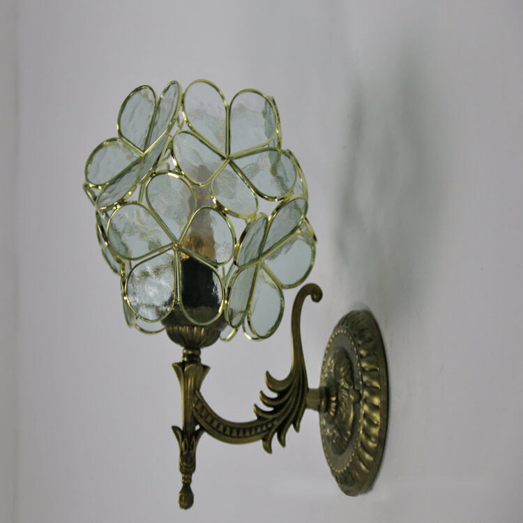 European Vintage Tiffany Flower Glass Wall Sconce Lamp, 1-Light Metal Fixture, Decorative Lighting, Art Glass Accent, Retro Wall Light for Home Decor