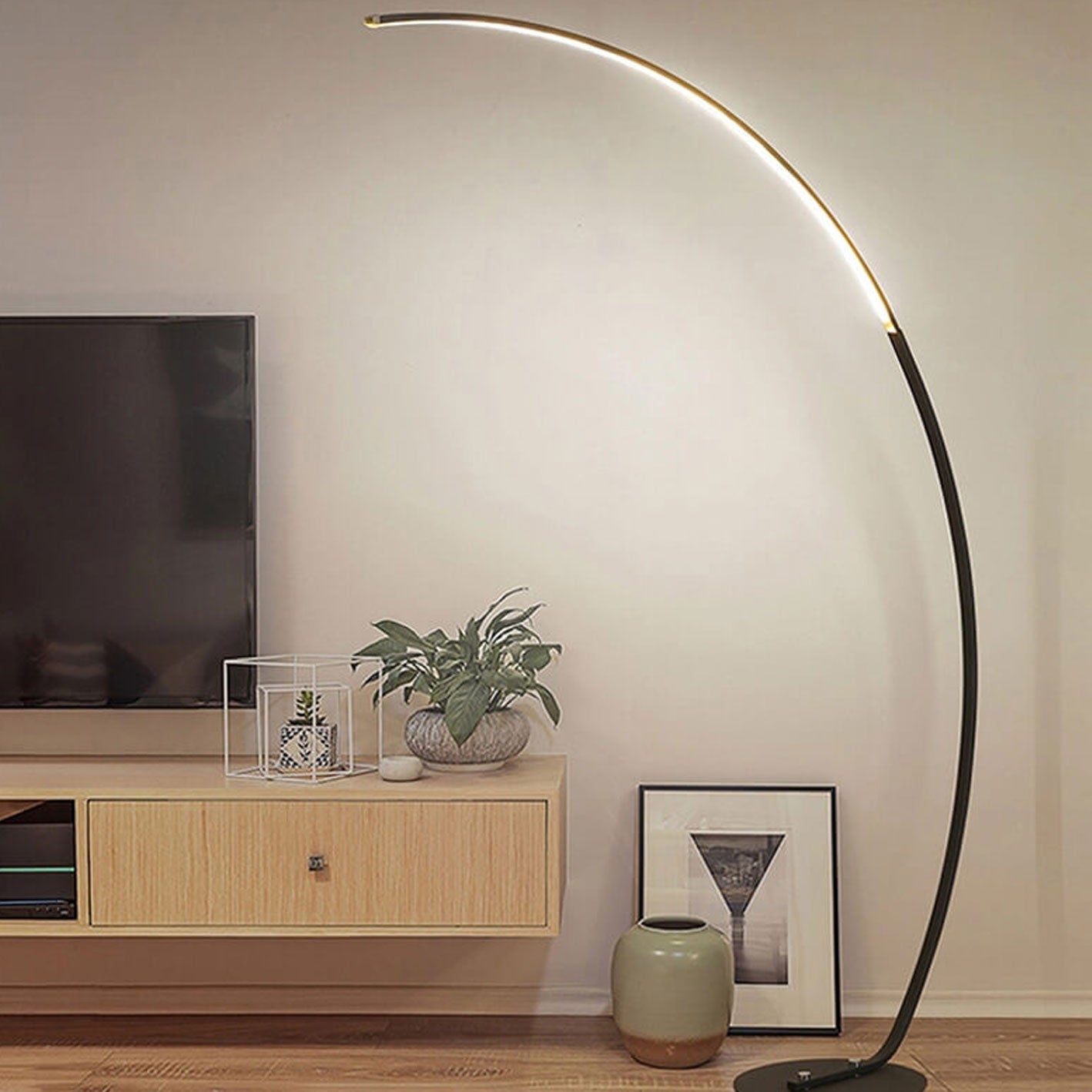 Minimalist Curved Line LED Aluminum Floor Lamp