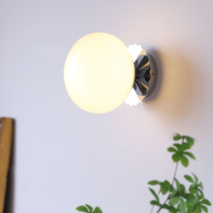 Modern Vintage Minimalist Round Iron Glass Wall Sconce Lamp 1-Light