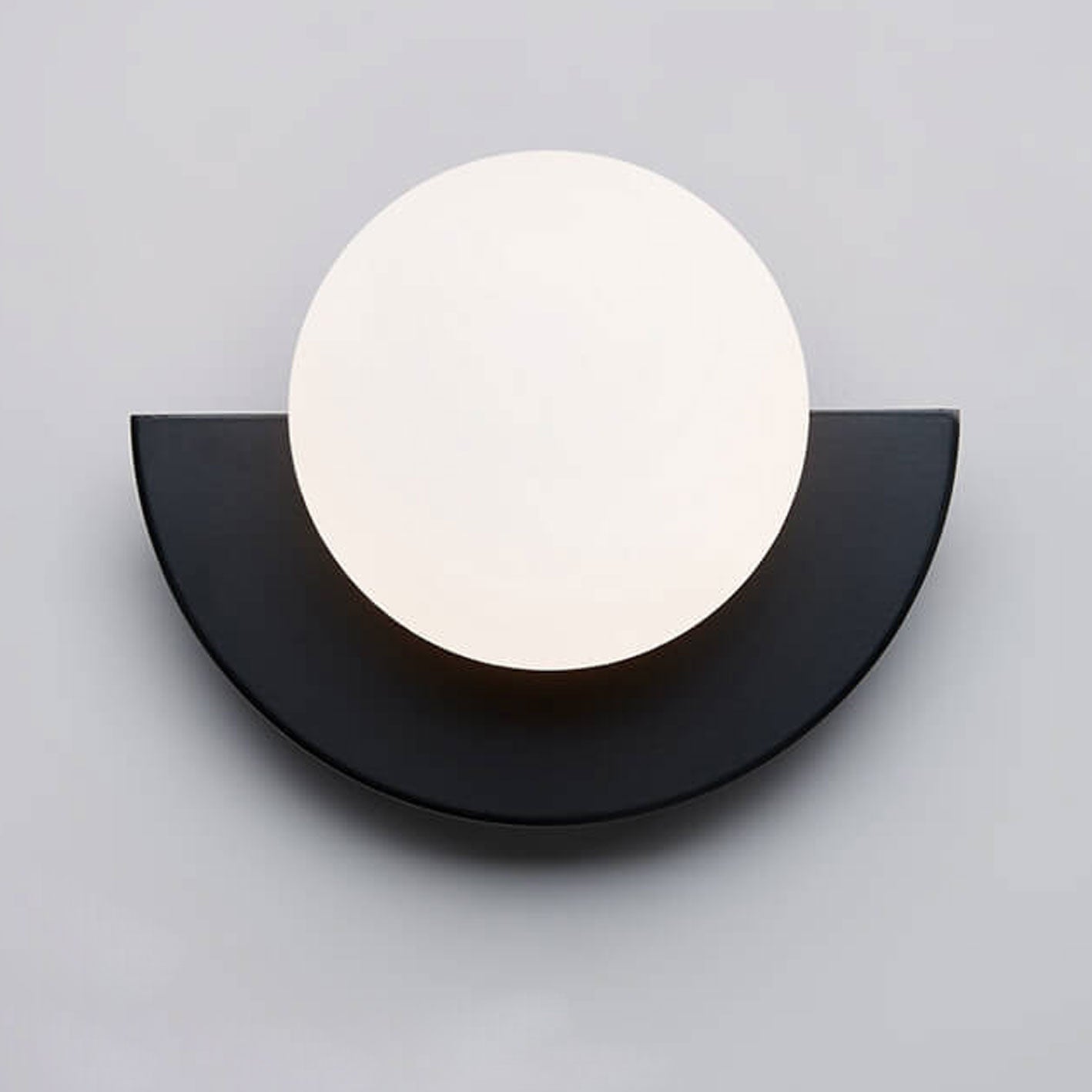 Modern Minimalist Glass Sphere Half-Circle Wall Sconce Lamp - Colorful 1-Light Design