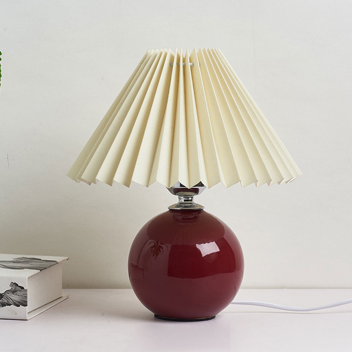 Nordic Minimalist Ceramic Pleated 1-Light Table Lamp, Modern Home Decor Lighting, Scandinavian Design Accent Lamp, Elegant Ceramic Nightstand Light, Stylish LED or Incandescent Table Lamp, Chic Indoor Lighting Fixture, Contemporary Pleated Shade Lamp, Bes