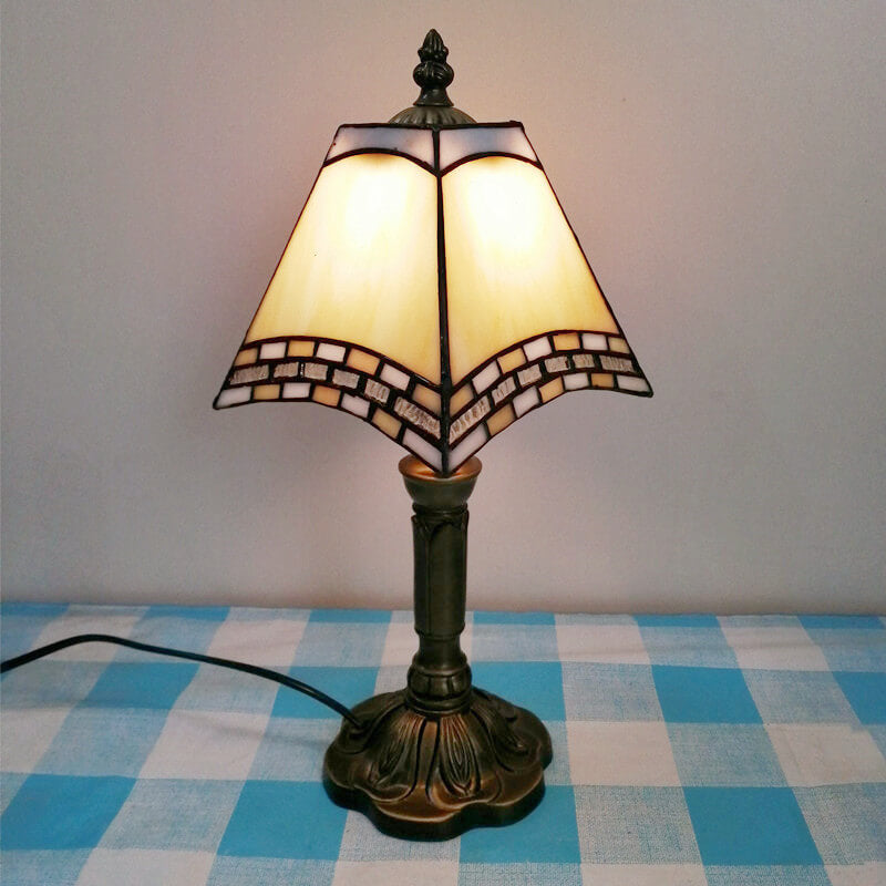 Traditional Tiffany Square Stained Glass Table Lamp - 1-Light Iron Fixture for Bedroom Decor