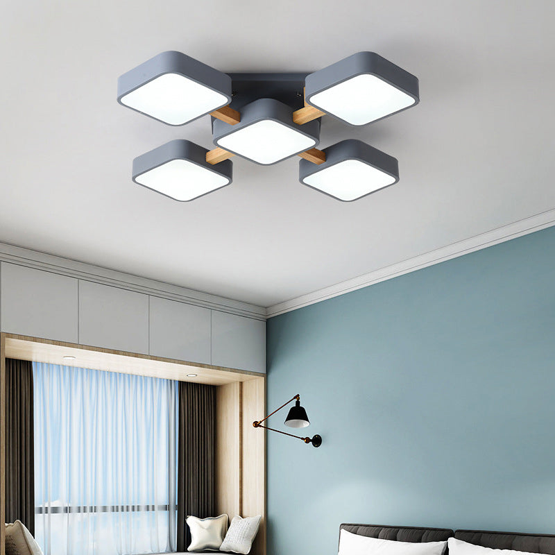 Modern Acrylic Cube LED Flush Mount Light - Stylish and Energy-Efficient Lighting Fixture for Home Décor
