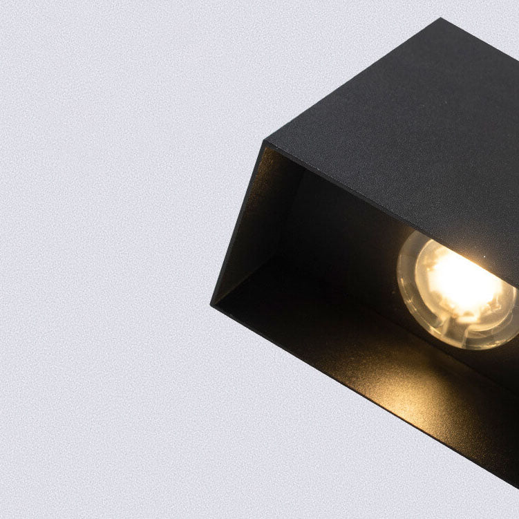 Modern Minimalist Square Aluminum LED Wall Sconce Lamp

Illuminate your space with our sleek modern minimalist square aluminum LED wall sconce lamp. Designed for versatility and elegance, this wall light fixture enhances any decor while providing energy-e