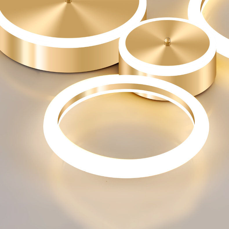 Modern Luxury Golden Circle Acrylic LED Flush Mount Ceiling Light for Living Room