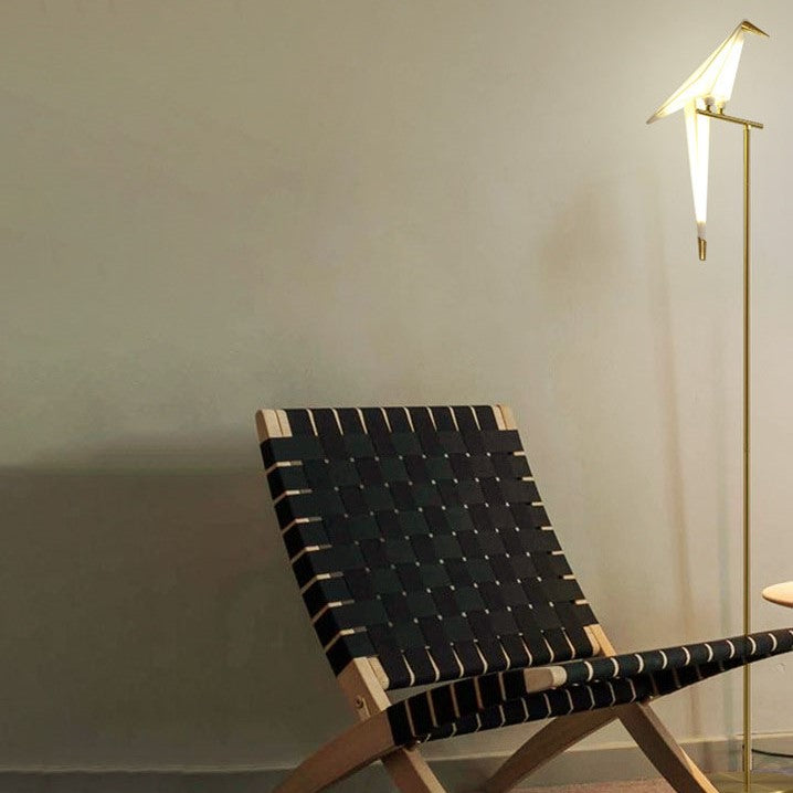 Modern Nordic Iron Bird 1/2-Light Floor Lamp - Stylish Standing Lighting for Living Room, Bedroom, Office, or Home Decor