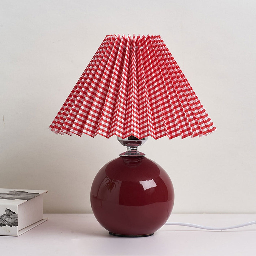 Nordic Minimalist Ceramic Pleated Table Lamp - 1-Light Modern Design, Elegant Home Lighting, Scandinavian Style