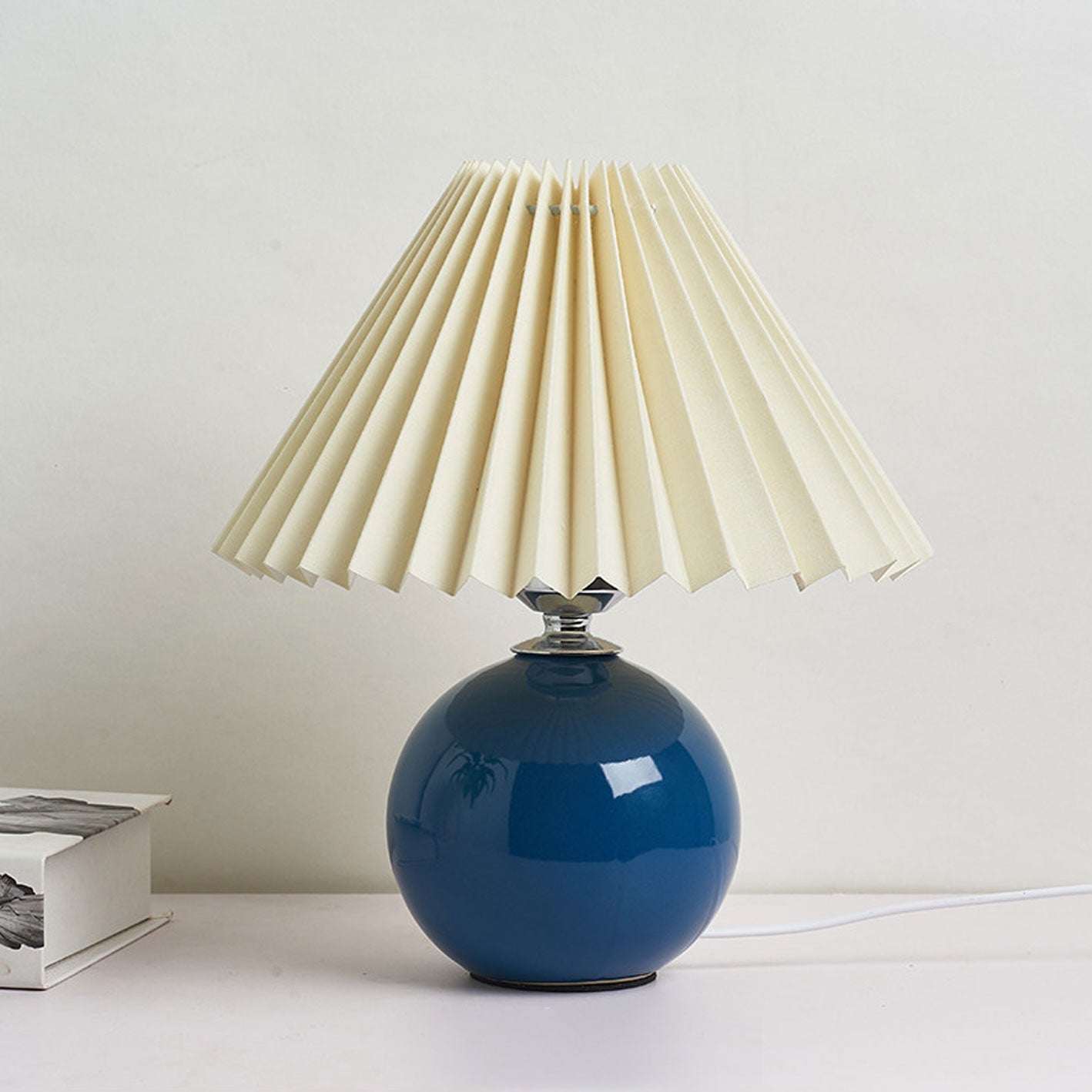 Nordic Minimalist Ceramic Pleated 1-Light Table Lamp, Modern Home Decor Lighting, Scandinavian Design Accent Lamp, Elegant Ceramic Nightstand Light, Stylish LED or Incandescent Table Lamp, Chic Indoor Lighting Fixture, Contemporary Pleated Shade Lamp, Bes