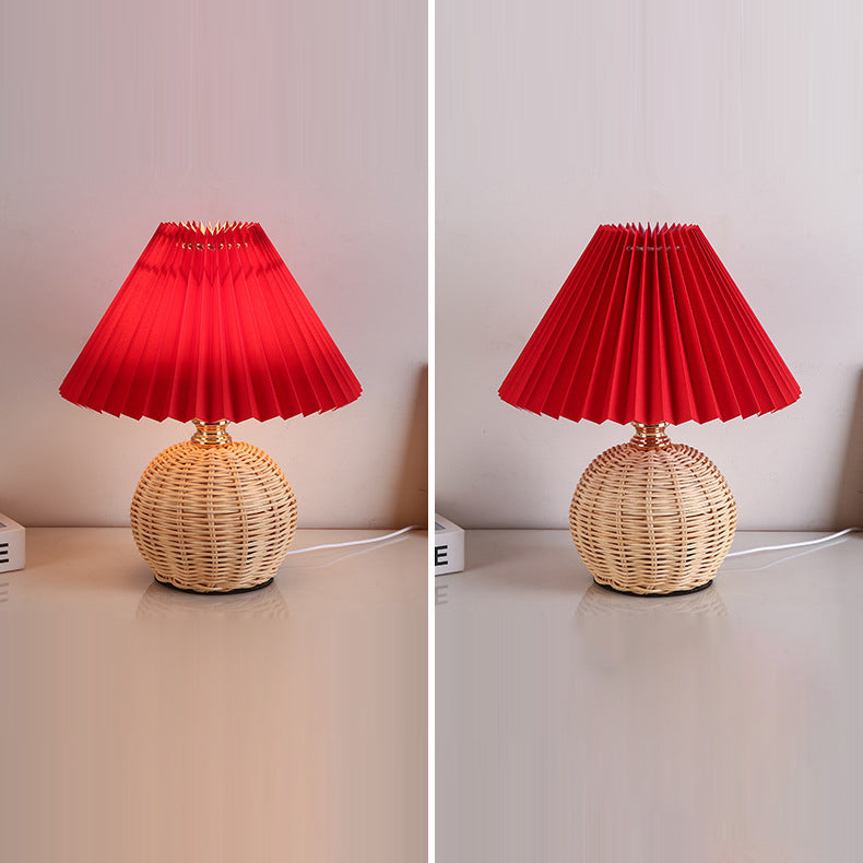 Contemporary Nordic Rattan LED Table Lamp - Pleated Conic Design for Bedroom

Enhance your bedroom décor with this stylish contemporary Nordic rattan fabric pleated conic ball LED table lamp. Featuring a unique pleated design, this lamp combines modern ae