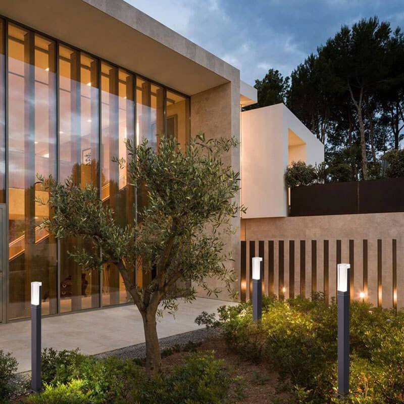 Lawn Light Column Acrylic LED Garden Light - Waterproof Outdoor Lighting