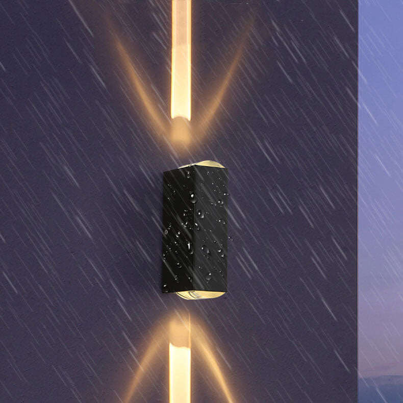 Modern Minimalist Aluminum LED Outdoor Wall Sconce for Patio Lighting