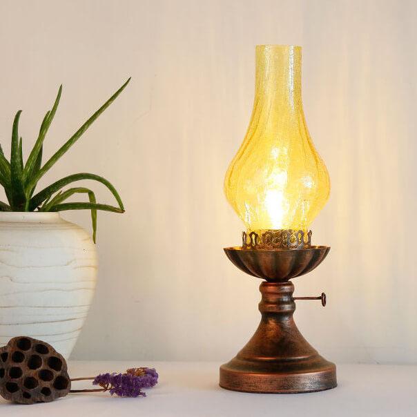 Vintage Kerosene Oil Lamp Table Light - Antique Decor, Rustic Home Lighting, Classic 1-Light Design