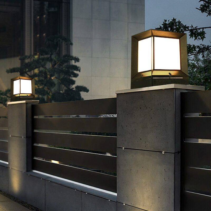 Simple Square LED Solar Waterproof Lawn Fence Lamp
