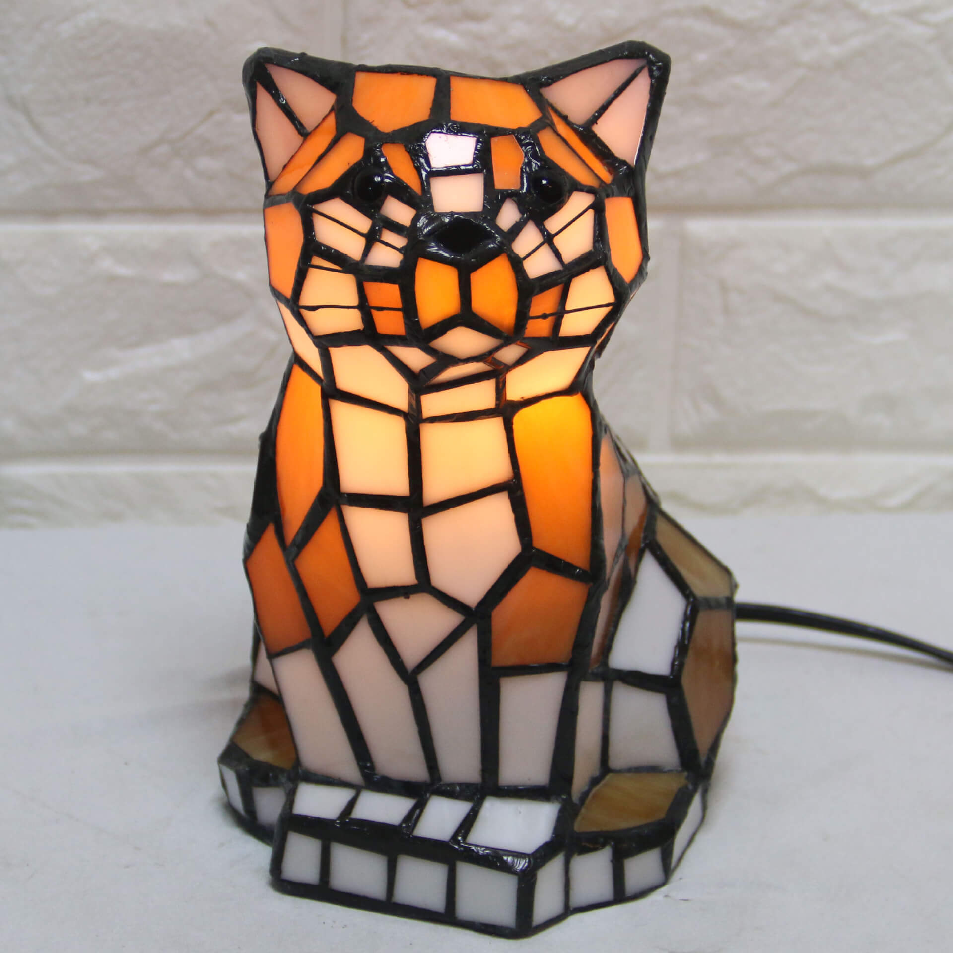 Tiffany Style Creative Cats Dogs Stained Glass Night Light Table Lamp 1-Light Art Deco Pet Decorative Lighting Home Accessories Unique Gifts for Cat Lovers Dog Lovers Bedroom Nightstand Decor