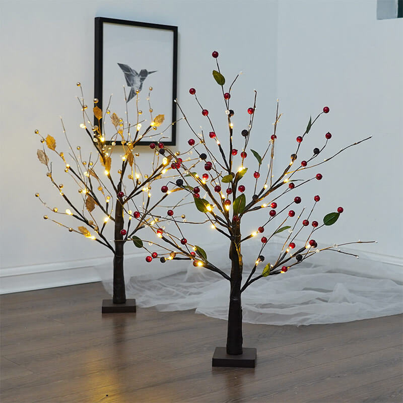 Red Fruits Pine Tree LED Table Lamp - Small Battery-Powered Decoration
