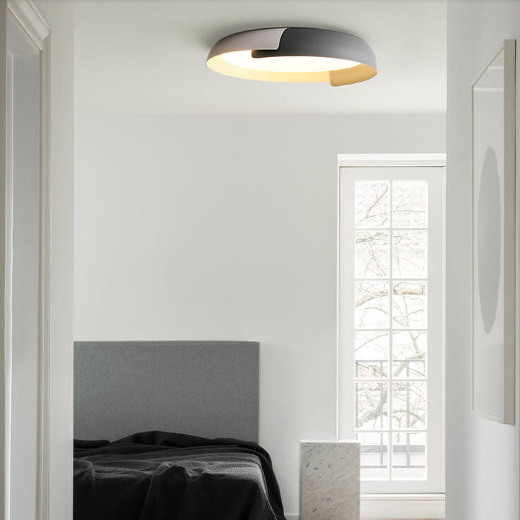 Minimalist Round Wood Grain LED Flush Mount Ceiling Light