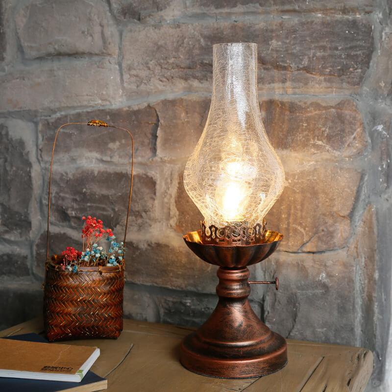 Vintage Antique Kerosene Oil Lamp Table Lamp 1-Light Home Decor Rustic Lighting Retro Housewarming Gift Victorian Style Indoor Illumination Collectible Nostalgic Accent Light