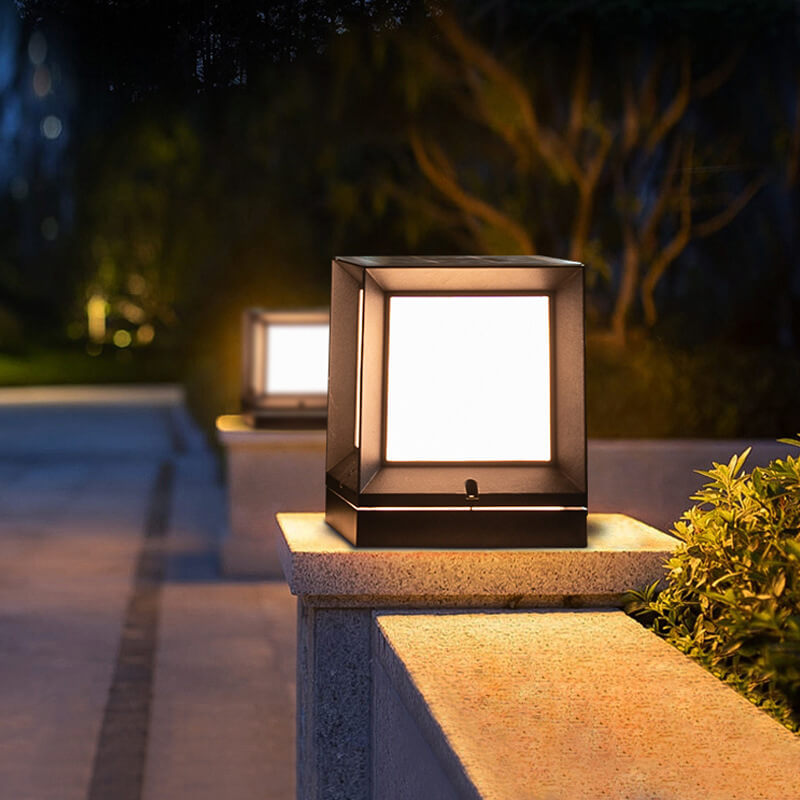 Simple Square LED Solar Waterproof Lawn Fence Lamp
