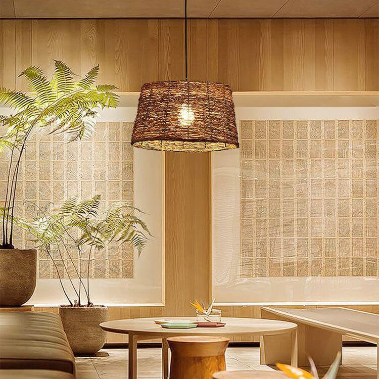 Retro Rattan Weaving Dome Pendant Light - 1-Light Hanging Fixture, Boho Chic Design, Natural Fiber, Indoor Lighting, Vintage Style, Warm Atmosphere, Decorative Ceiling Light