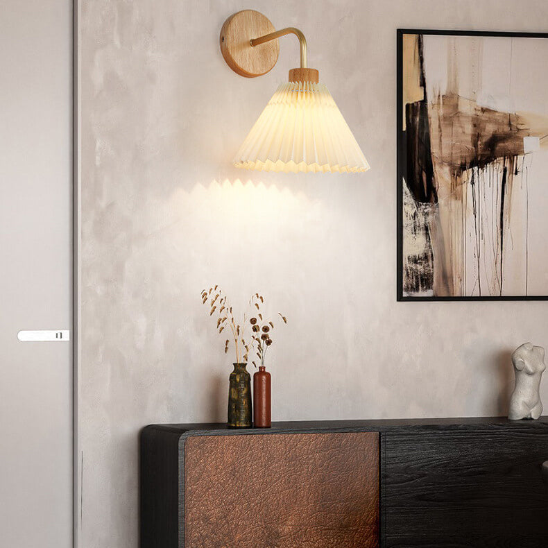 Modern Minimalist Pleated Umbrella Shade Wall Sconce Lamp - 1-Light Fixture, Contemporary Design, Elegant Home Lighting, Stylish Wall Light, Minimalist Decor, Versatile Indoor Illumination