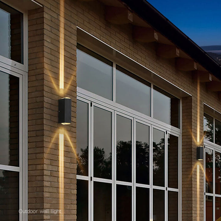 Modern Minimalist Aluminum LED Outdoor Wall Sconce for Patio Lighting