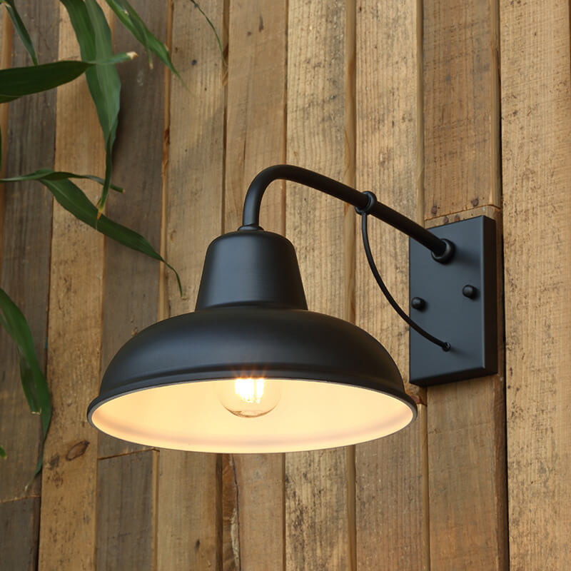 Vintage Iron Barn Waterproof Outdoor Wall Sconce Lamp – Rustic 1-Light Fixture for Exterior Lighting