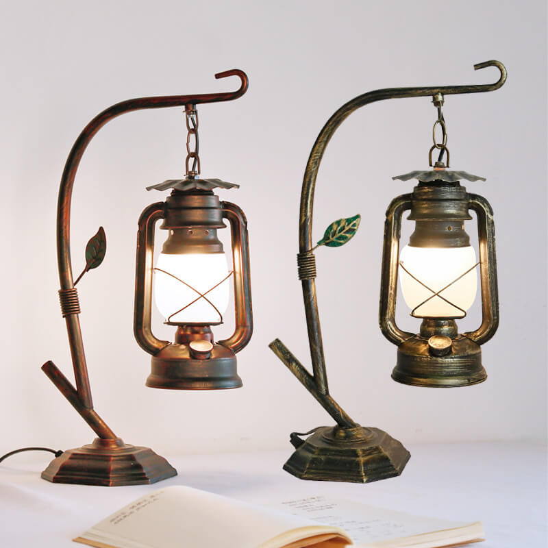 Vintage Antique Kerosene Lamp 1-Light Table Lamp, Retro Oil Lamp, Antique Style Lighting, Home Decor, Collectible Kerosene Light, Vintage Home Lighting, Unique Accent Lamp, Rustic Table Decor, Decorative Oil Lamp for Living Room, Heritage Lighting Solutio