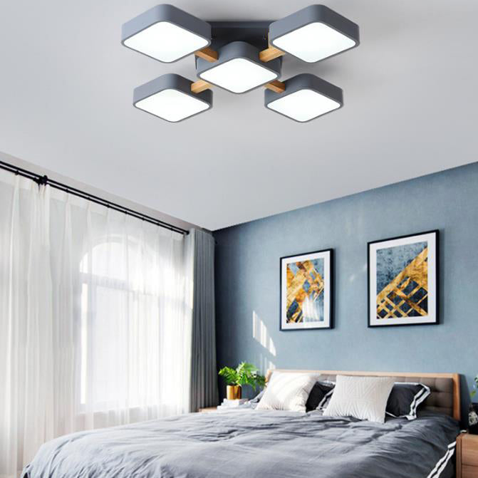 Modern Acrylic Cube LED Flush Mount Light - Stylish and Energy-Efficient Lighting Fixture for Home Décor