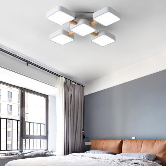 Modern Acrylic Cube LED Flush Mount Light - Stylish and Energy-Efficient Lighting Fixture for Home Décor