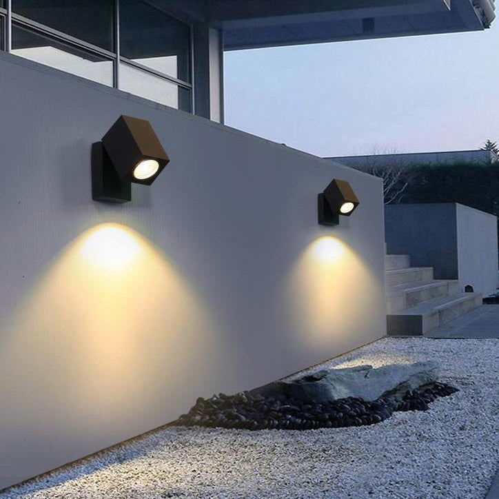 Modern Waterproof Adjustable LED Spotlight for Outdoor Garden Wall Lighting