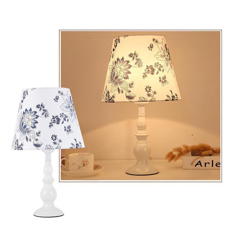 Modern Floral Iron Vase Base Table Lamp - 1-Light Design, Stylish Home Decor, Elegant Lighting, Contemporary Floral Accent, Adjustable Brightness Option