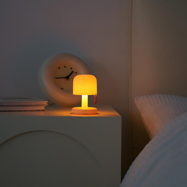 Modern Minimalist Mushroom USB LED Table Lamp