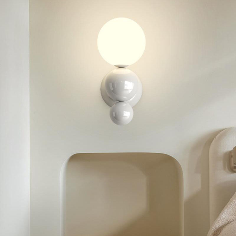 Modern Cream Style Children's Wrought Iron Sphere 1-Light Wall Sconce Lamp Nursery Lighting Fixture Kids Room Decor Soft Glow Bedroom Wall Light Fixture Cute Design for Kids Playroom Accent Lighting