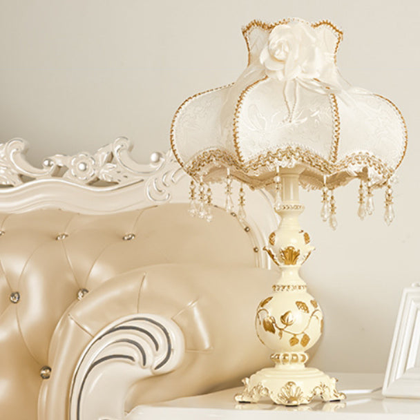 Traditional European Vase Resin Table Lamp - 1-Light for Bedroom Decor