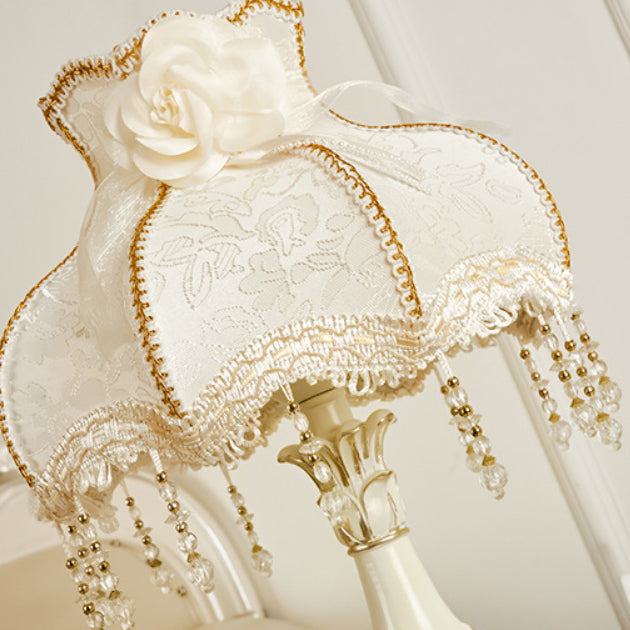 Traditional European Vase Resin Table Lamp - 1-Light for Bedroom Decor