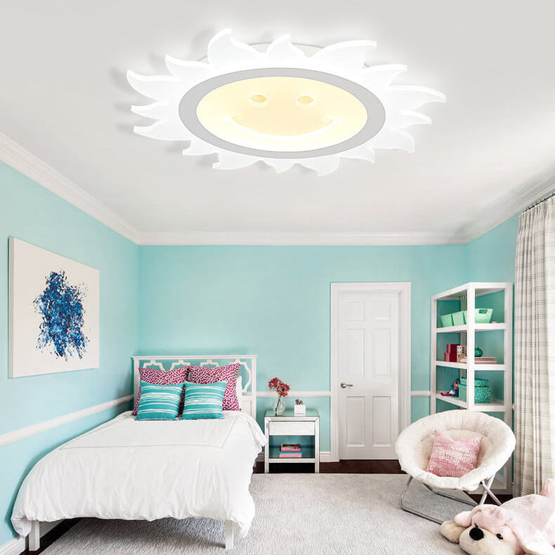 Creative Cartoon Smiley Sun LED Flush Mount Ceiling Light for Kids Room, Nursery, Playroom, Brighten Spaces, Fun Design, Energy-Efficient Lighting, Cute Sun Lamp, Decorative Ceiling Fixture, Childrens Room Decor, Unique Indoor Lighting Solutions