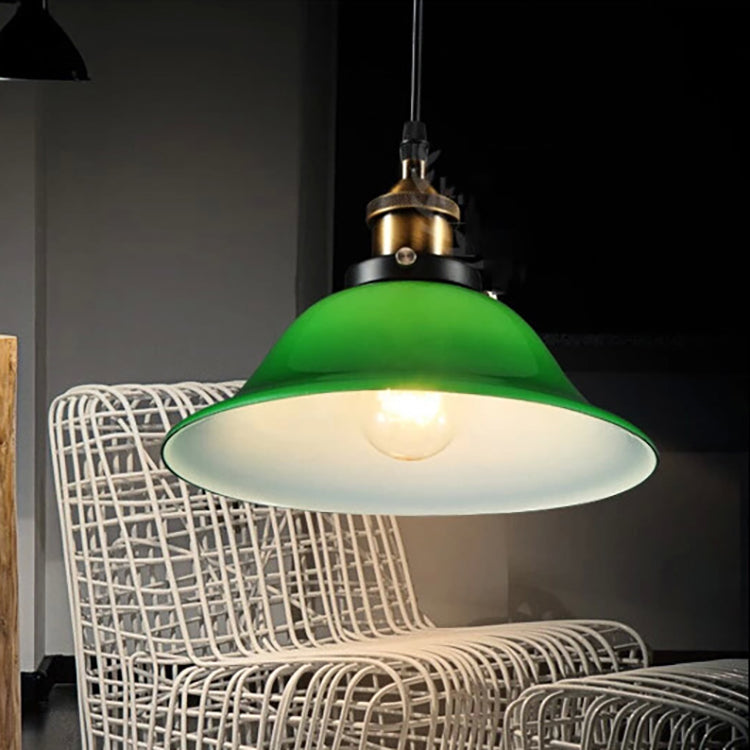 Contemporary Retro Emerald Green Flared Glass Pendant Light for Dining Room

Brighten your dining room with this stylish, contemporary retro pendant light. The emerald green flared glass shade adds a pop of elegance, making it the perfect ceiling fixture