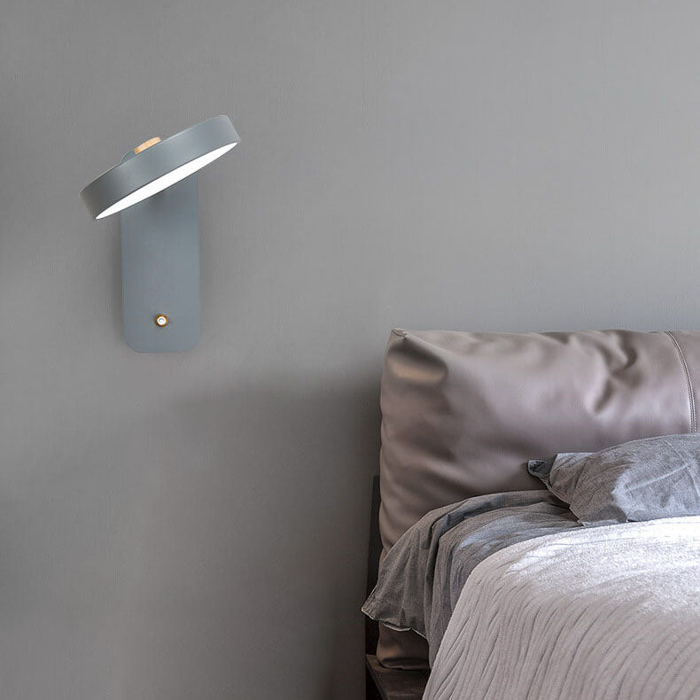 Nordic Round Rotatable LED Wall Sconce | Modern Reading Lamp 

Illuminate your space with this stylish Nordic wall sconce featuring a simple round design and rotatable LED lighting. Perfect for reading corners, bedrooms, and living areas, this modern lamp