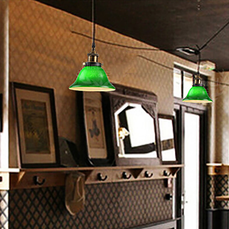 Contemporary Retro Emerald Green Flared Glass Pendant Light for Dining Room

Brighten your dining room with this stylish, contemporary retro pendant light. The emerald green flared glass shade adds a pop of elegance, making it the perfect ceiling fixture