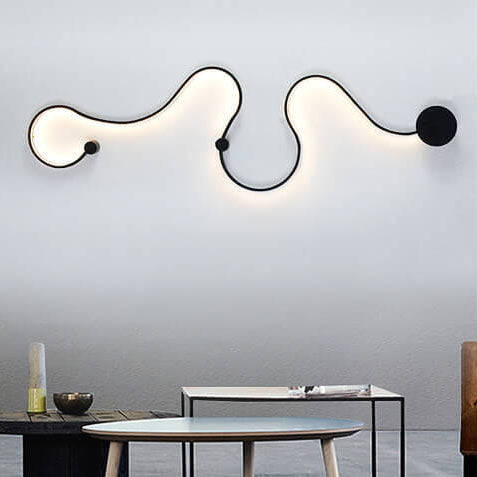 Modern Aluminum Snake-Shaped LED Wall Sconce Lamp - Curved Design, 1-Light Fixture, Contemporary Home Lighting