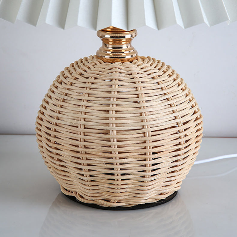 Contemporary Nordic Rattan LED Table Lamp - Pleated Conic Design for Bedroom

Enhance your bedroom décor with this stylish contemporary Nordic rattan fabric pleated conic ball LED table lamp. Featuring a unique pleated design, this lamp combines modern ae