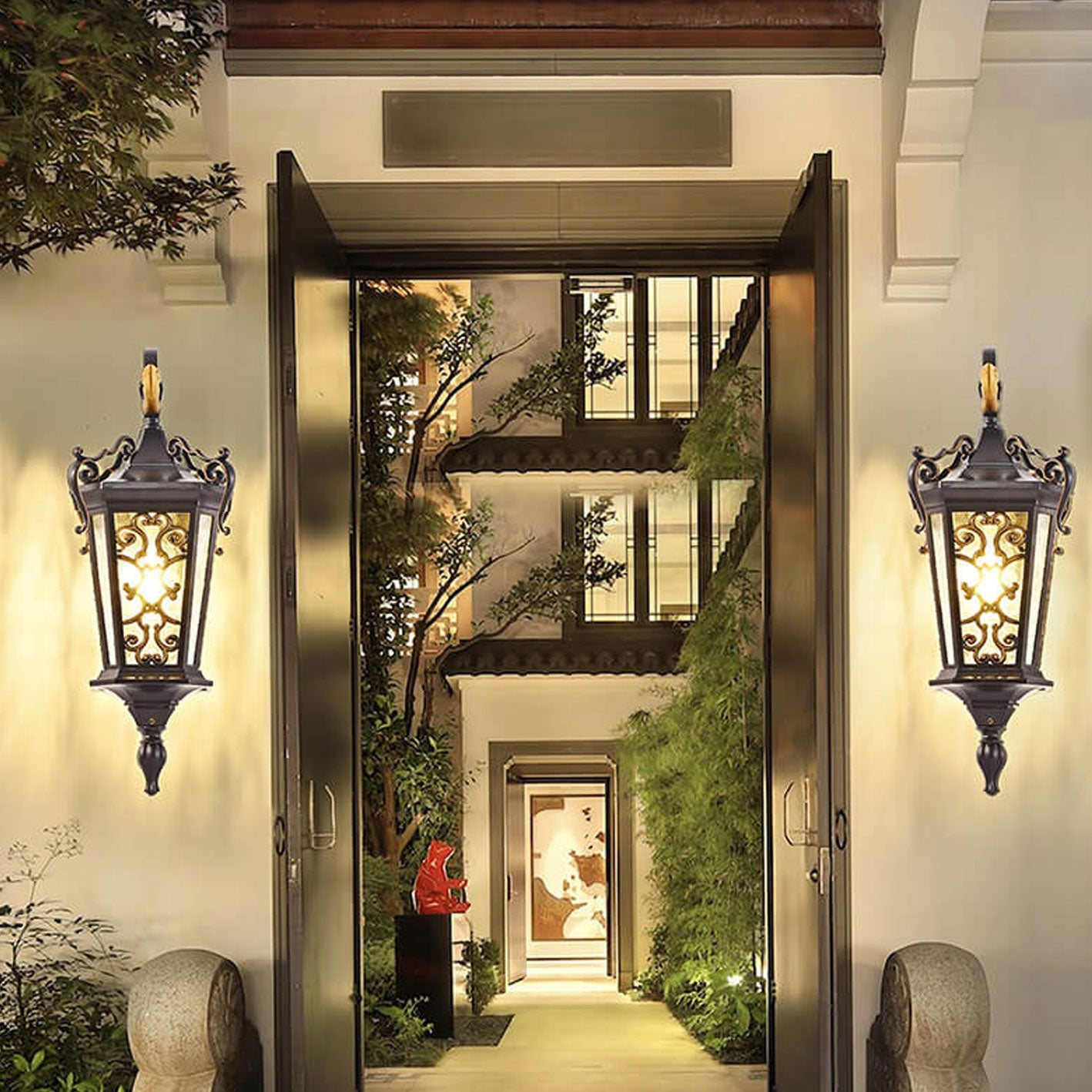 European Palace Outdoor Waterproof Wall Sconce Lamp - 1-Light Decorative Fixture for Gardens and Patios
