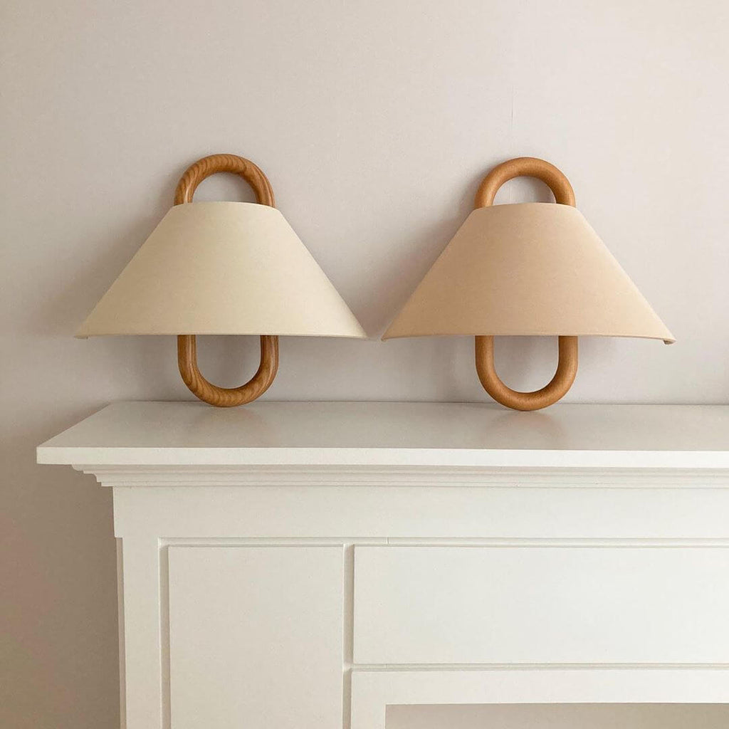 Modern Solid Wood Pleated Semi-Circle 1-Light Wall Sconce Lamp