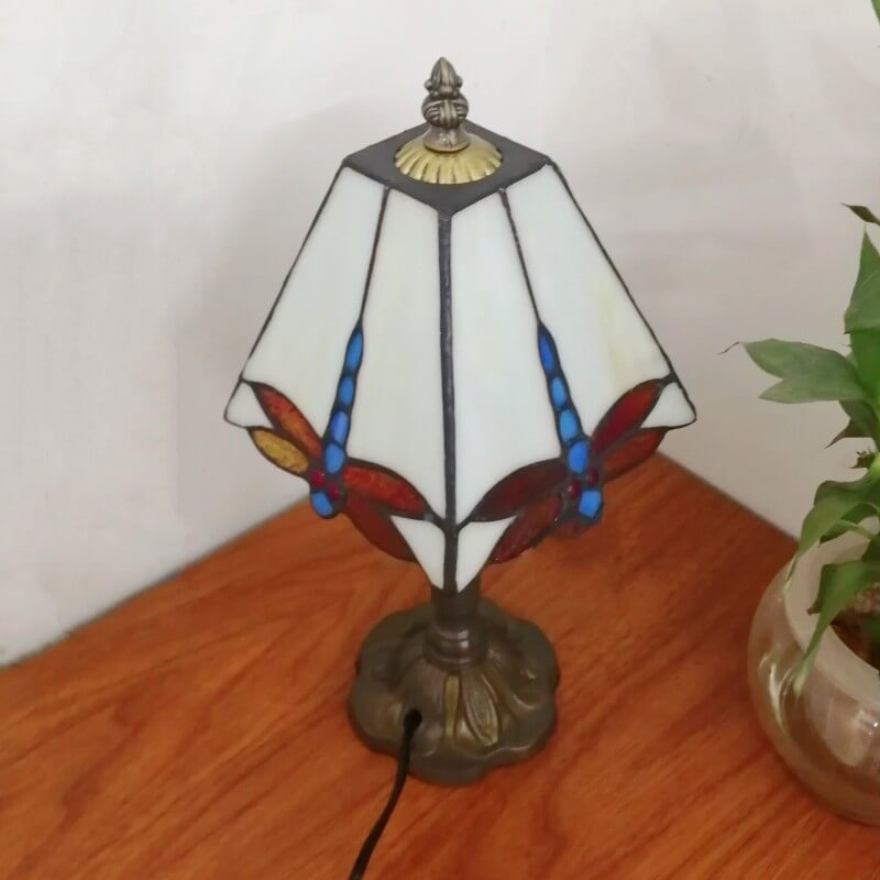 Traditional Tiffany Square Stained Glass Table Lamp - 1-Light Iron Fixture for Bedroom Decor