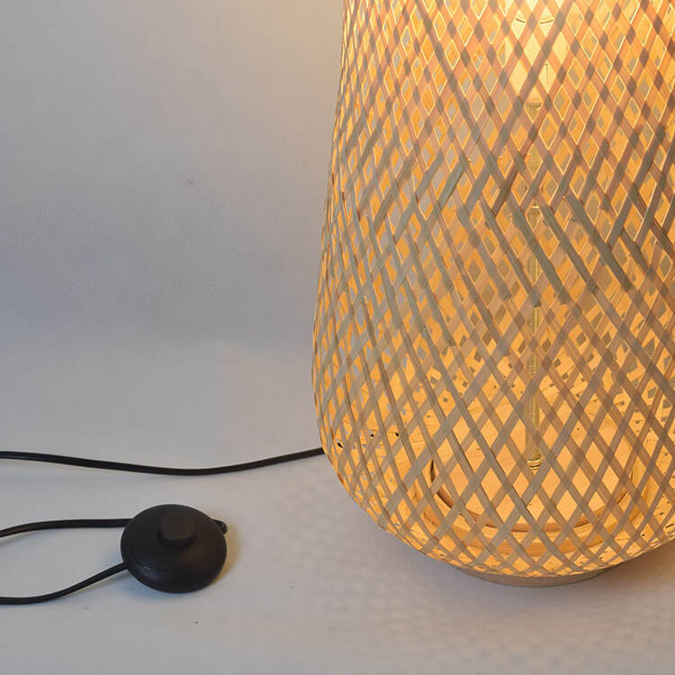 Modern Bamboo Weaving 1-Light LED Floor Lamp - Eco-Friendly Home Lighting