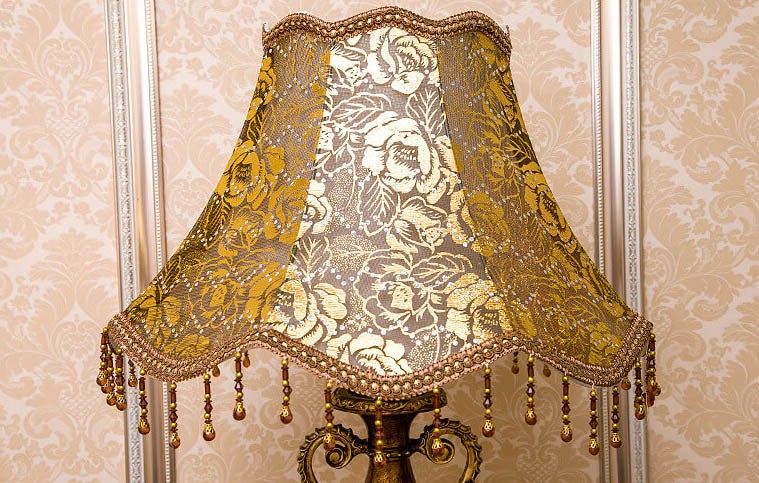 European Vintage Fabric Antique 1-Light Table Lamp, Retro Decorative Lighting, Classic Home Decor, Elegant Nightstand or Side Table Lamp, Rustic Bedroom Light, Old World Charm Illumination, Unique Vintage Lamp for Living Room, Stylish Accent Lamp for Home