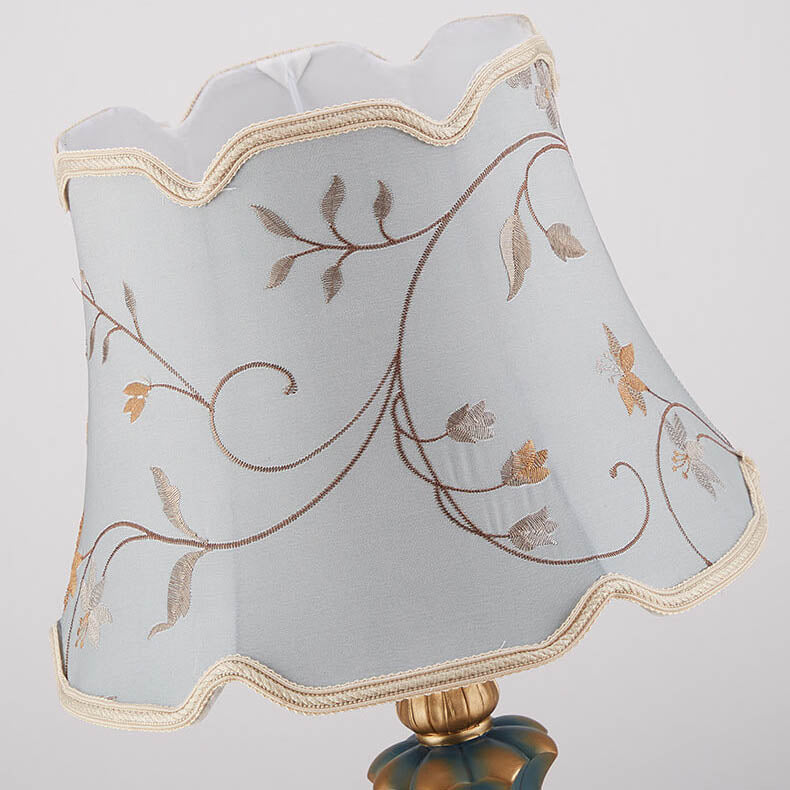 Round Fabric Resin Base Classical 1-Light Table Lamp, Modern Lighting Fixture, Home Decor Table Lamp, Elegant Nightstand Lamp, Living Room Lighting, Bedroom Lamps, Decorative Accent Lamp, Stylish Resin Base, Versatile Table Light for Any Room