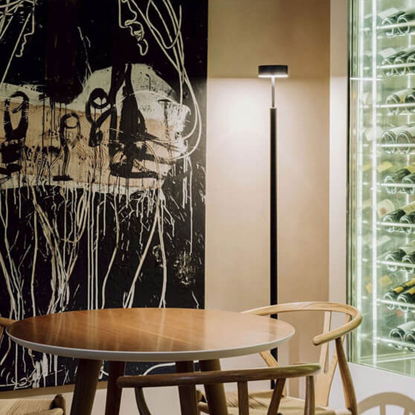 Nordic Minimalist Column LED Floor Lamp - Modern Design, Adjustable Brightness, Energy Efficient Lighting