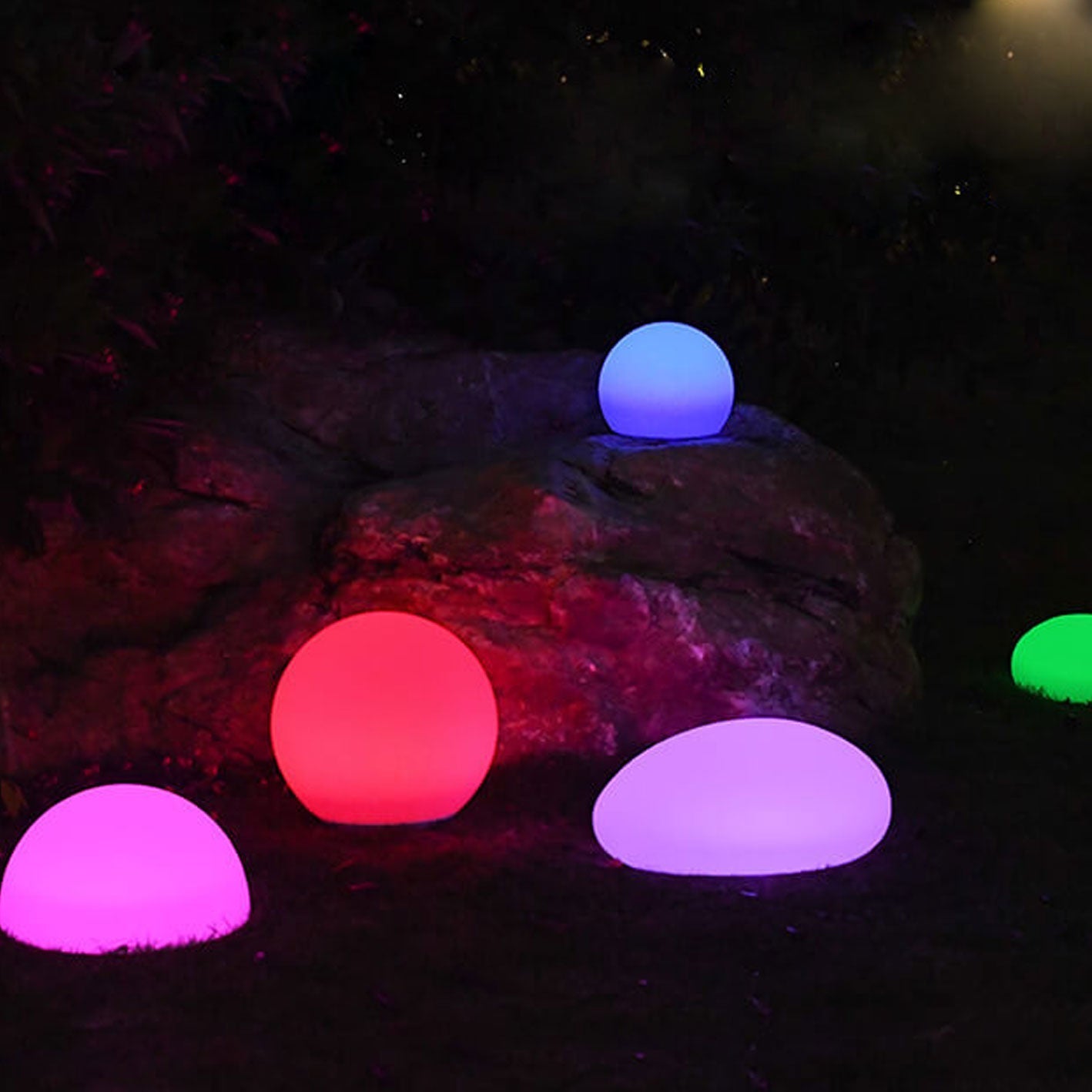 Solar Waterproof PE Spherical LED Lawn Light | Outdoor Decorative Lighting