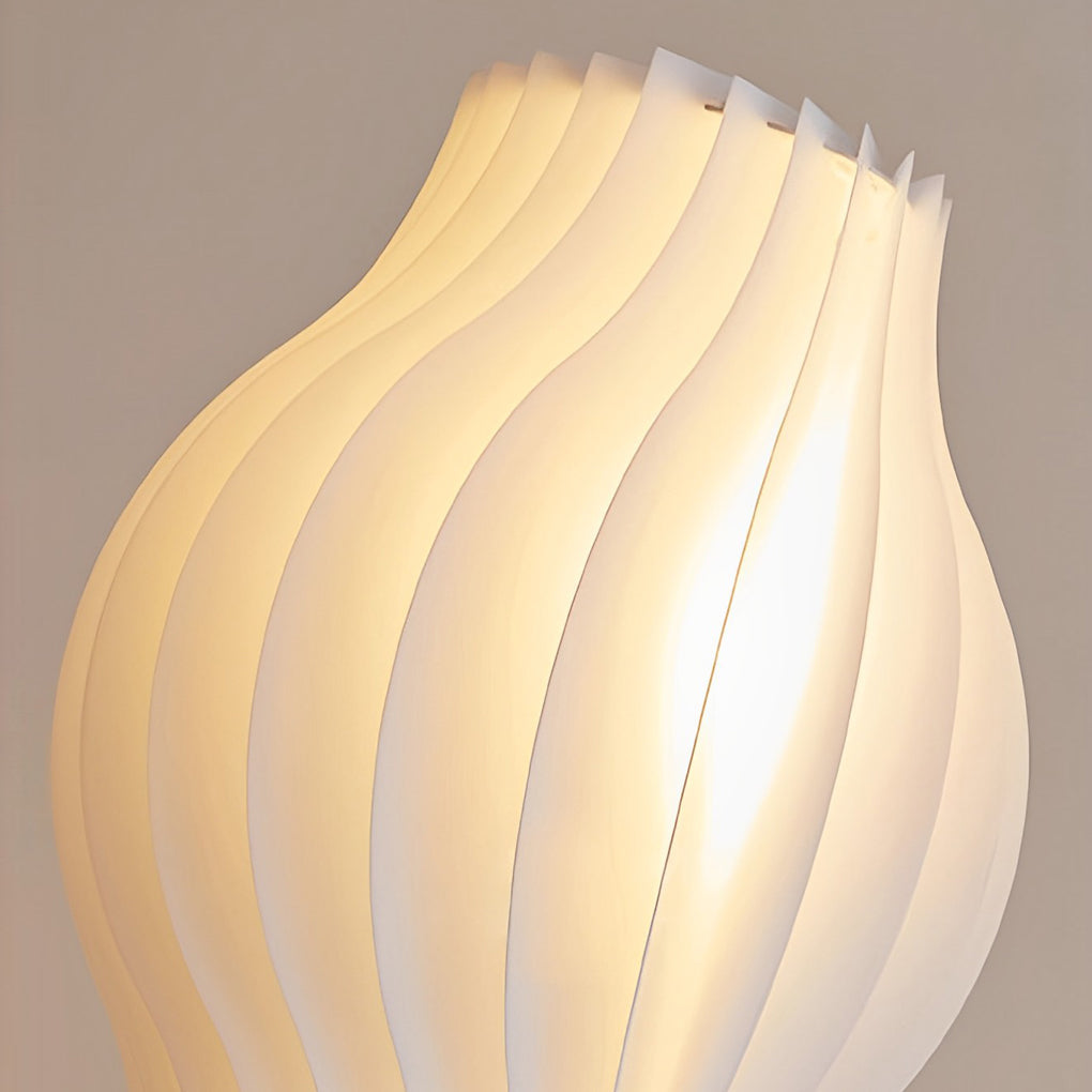 Modern Coastal LED Wavy Floor Lamp - Stylish Lighting for Beach-Inspired Decor